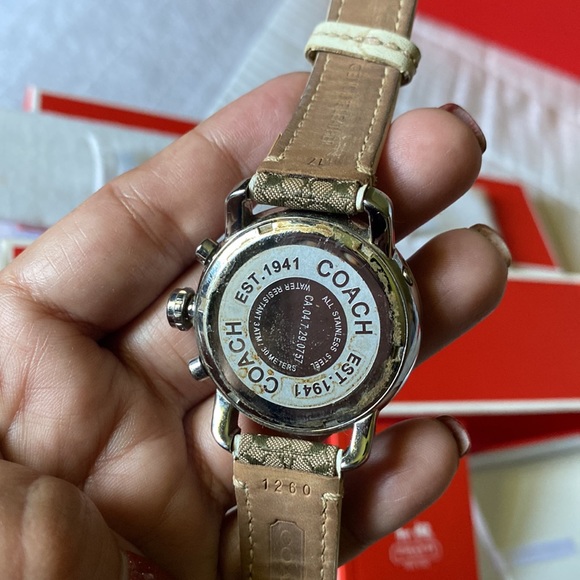Authentic COACH Watch - Picture 4 of 4